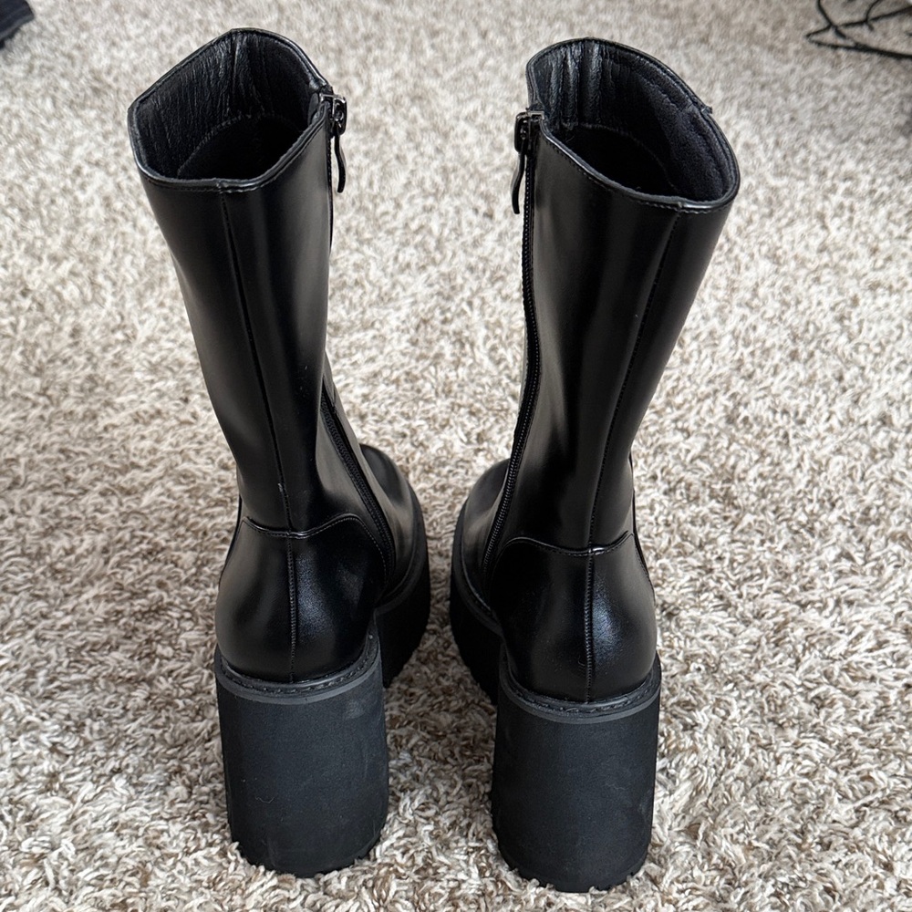 Black Women's Platform Boots - Picture 3 of 4